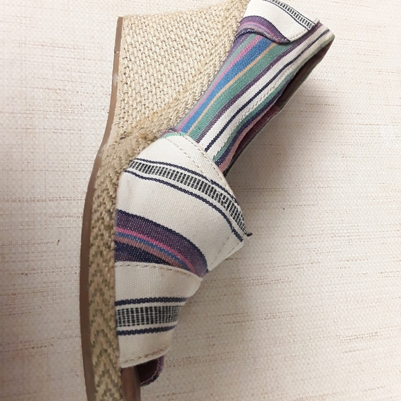 TOMS Rainbow Wedge Espadilles 10W - Picture 3 of 6